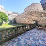 Maison De *